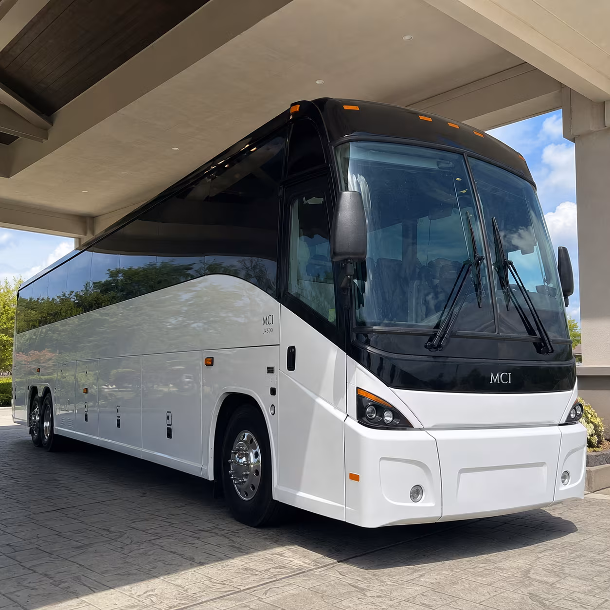 Columbus Airport Shuttle & Transportation party bus exterior