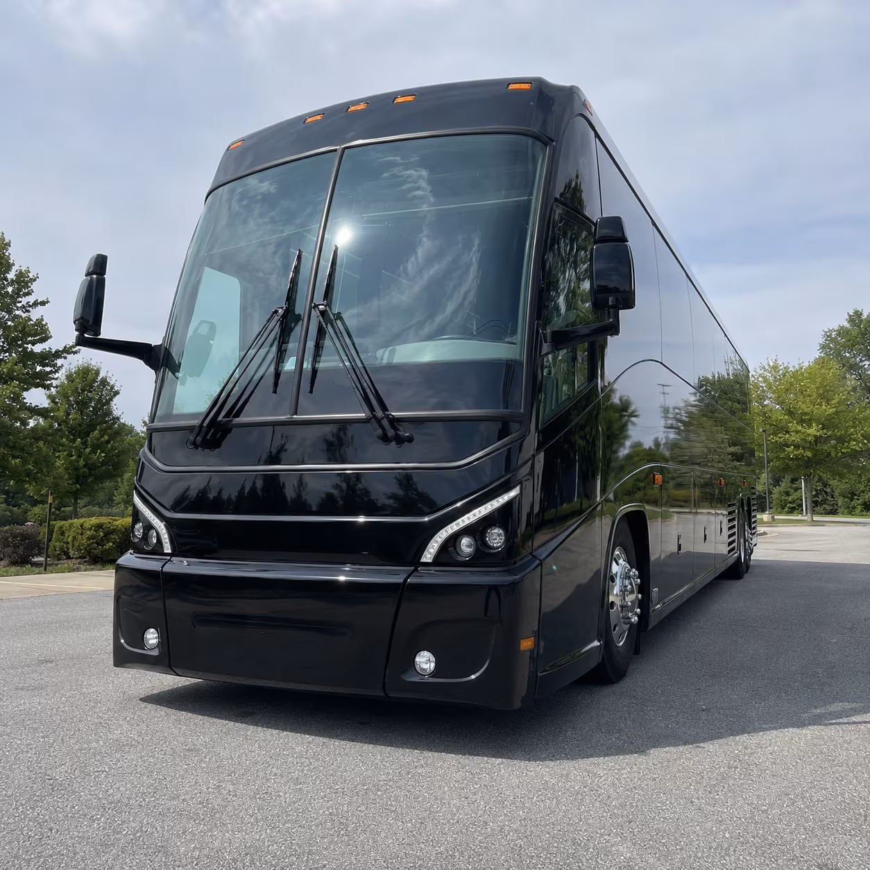 Columbus Airport Shuttle & Transportation party bus exterior