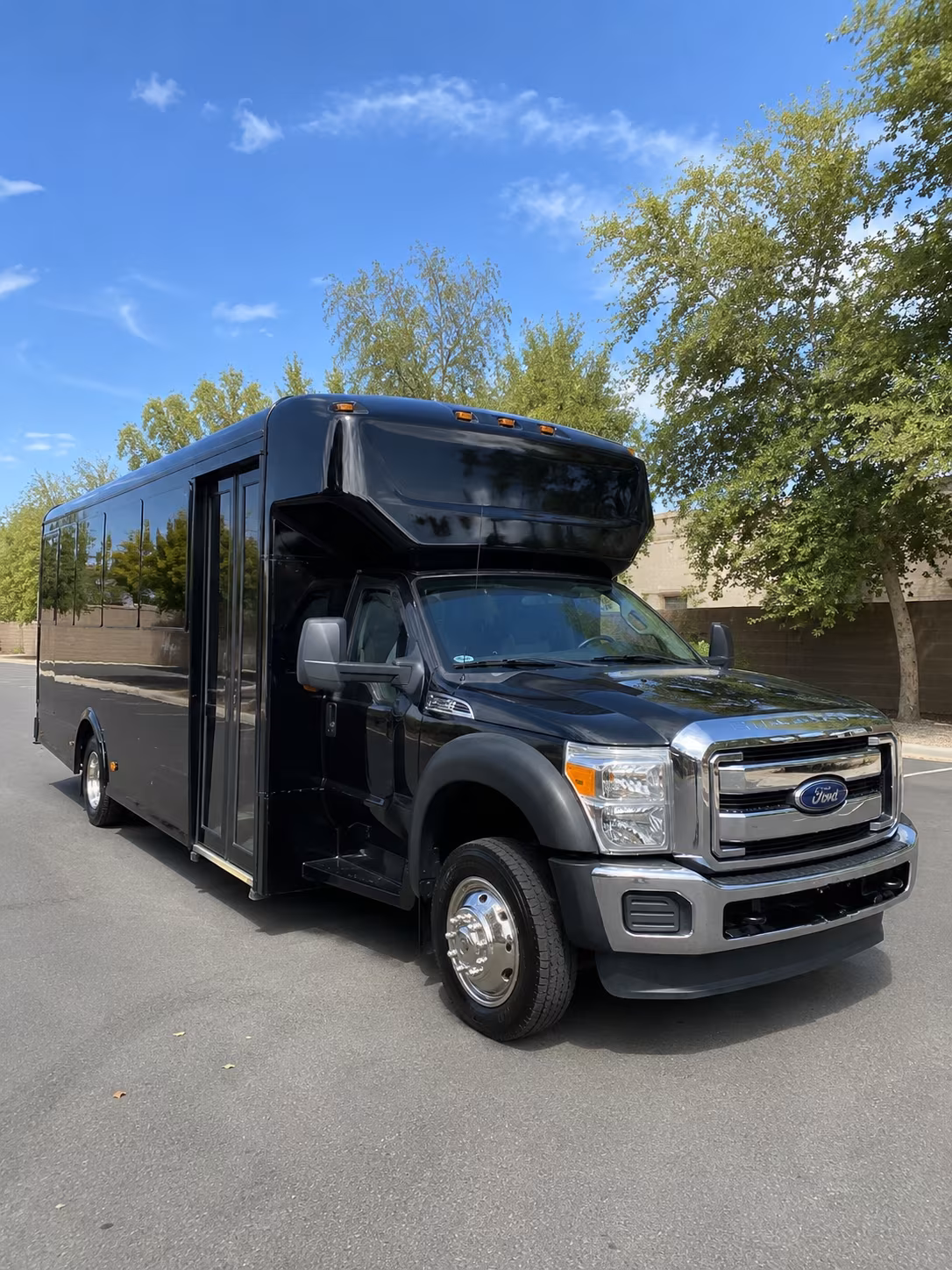 Columbus Birthday, Sweet 16, & Quinceañera Transportation pickup coordination