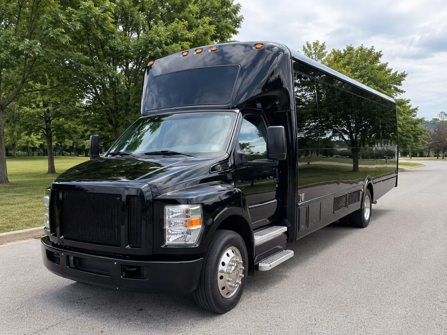 Columbus Wedding Transportation group transportation