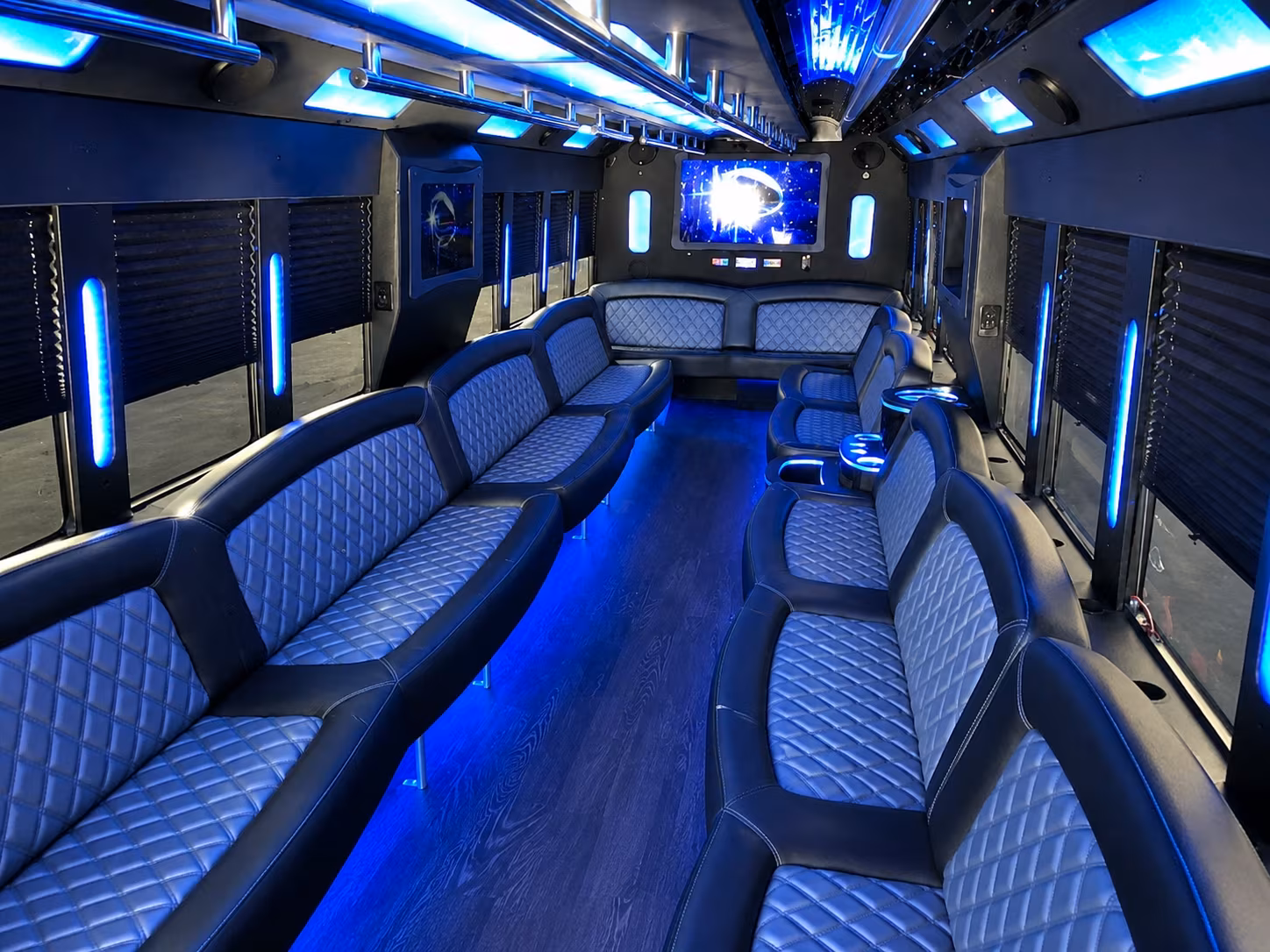 Middletown Birthday, Sweet 16, & Quinceañera Party Bus Rentals