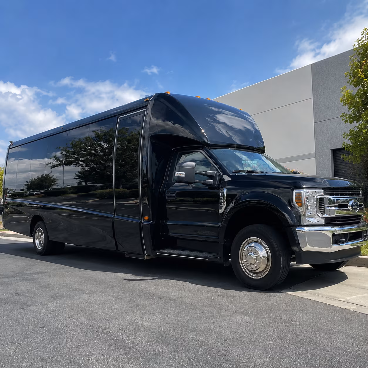 Newark Airport Shuttles & Transportation